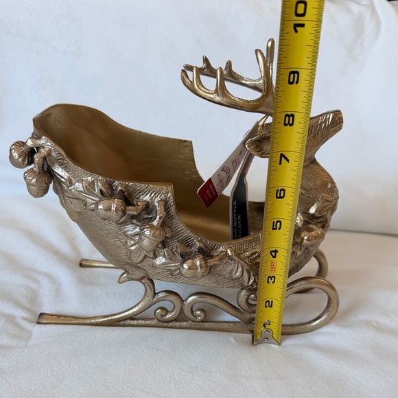 Gold Reindeer Sleigh Wine Holder - Picture 13 of 13